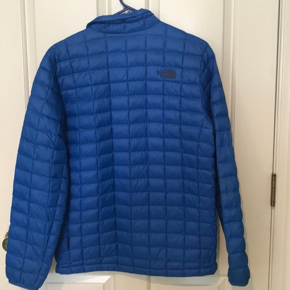 North Face Jacket-Lightweight Boys - Picture 3 of 3